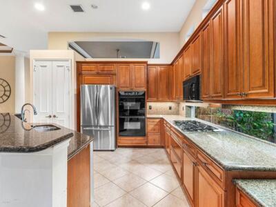 16295 Via Venetia W, Delray Beach, FL 33484