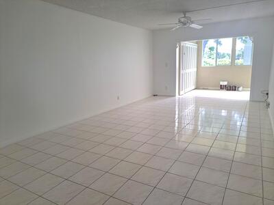 9440 SW 8th Street, Boca Raton, FL 33428