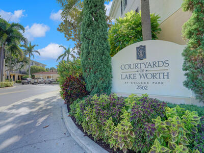 2502 N Dixie Highway, Lake Worth Beach, FL 33460