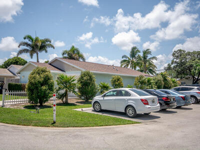 141 E Riverside Drive, Jupiter, FL 33469