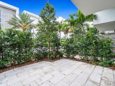 4031 NW 17th Avenue, Boca Raton, FL 33431