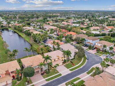 9808 Coronado Lake Drive, Boynton Beach, FL 33437