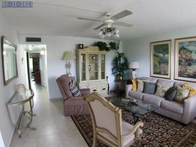 865 Flanders S, Delray Beach, FL 33484