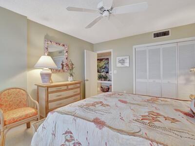 1021 Hillsboro Mile, Hillsboro Beach, FL 33062