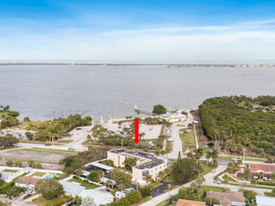 1950 NE Indian River Drive, Jensen Beach, FL 34957