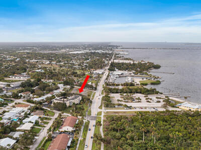 1950 NE Indian River Drive, Jensen Beach, FL 34957