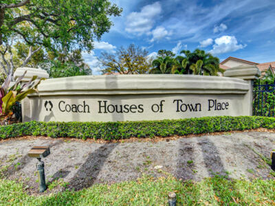 5590 Coach House Circle, Boca Raton, FL 33486