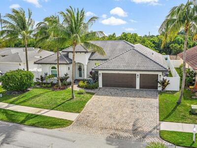 596 N Cypress Drive, Tequesta, FL 33469