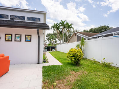 2525 NW 31st Street, Boca Raton, FL 33434