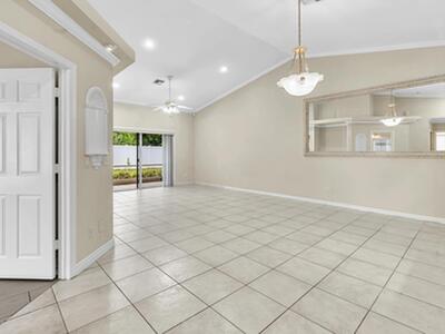 54 Lariat Circle, Boca Raton, FL 33487