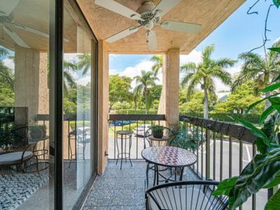 2255 Lindell Boulevard, Delray Beach, FL 33444