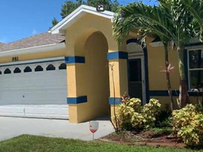 981 SW Consolata Avenue, Port Saint Lucie, FL 34953