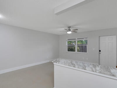 914 N Federal Highway, Lake Worth Beach, FL 33460