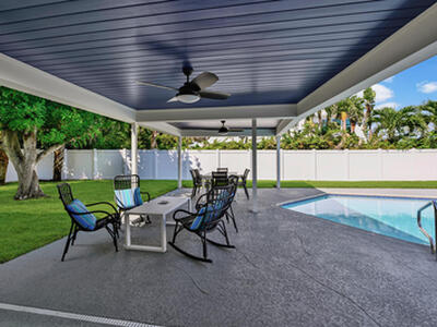 206 Colony Road, Jupiter Inlet Colony, FL 33469