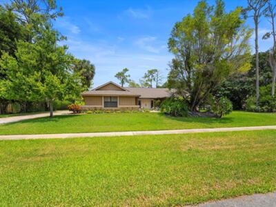 196 Scarborough Terrace, Wellington, FL 33414