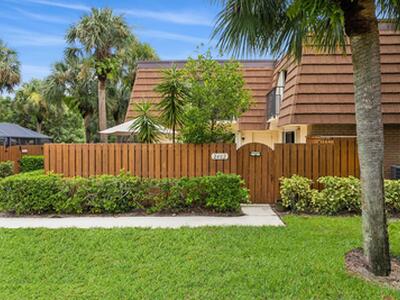 2402 24th Court, Jupiter, FL 33477