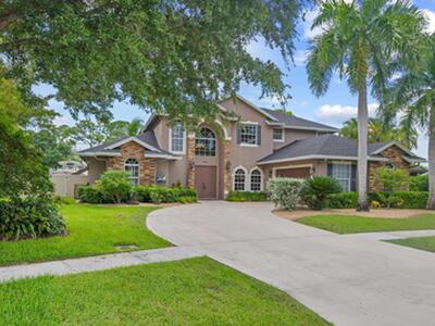 13568 Northumberland Circle, Wellington, FL 33414