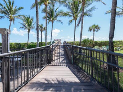 4250 N Highway A1a, Hutchinson Island, FL 34949