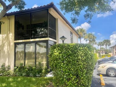 21411 Juego Circle, Boca Raton, FL 33433