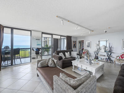 5380 N Ocean Drive, Singer Island, FL 33404