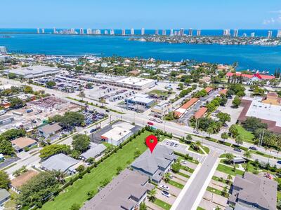 28 Bandol Street, Riviera Beach, FL 33404