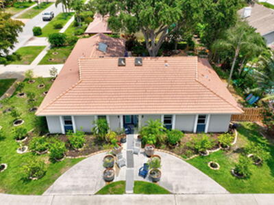 7598 W Country Club Boulevard, Boca Raton, FL 33487