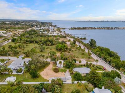 3370 NE Indian River Drive, Jensen Beach, FL 34957