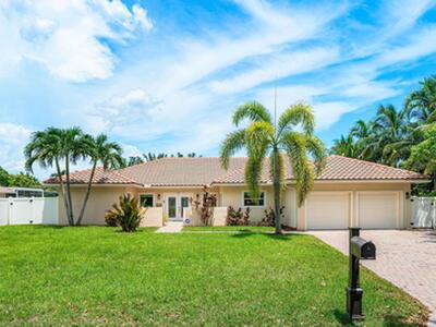 26 Pinehurst Lane, Boca Raton, FL 33431