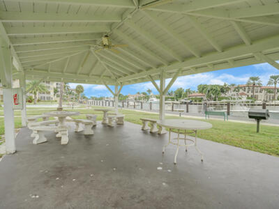 230 N Federal Highway, Deerfield Beach, FL 33441