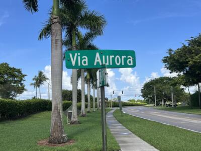 13715 Via Aurora, Delray Beach, FL 33484