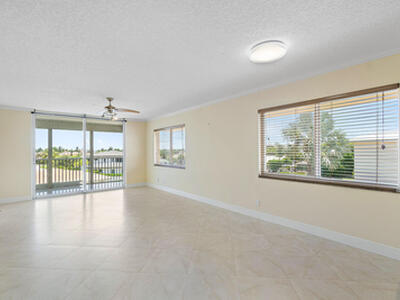 750 NE Spanish River Boulevard, Boca Raton, FL 33431