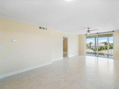 750 NE Spanish River Boulevard, Boca Raton, FL 33431