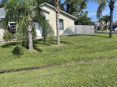 2597 SW Calder Street, Port Saint Lucie, FL 34953