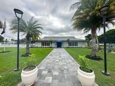 1122 W Circle Terrace, Delray Beach, FL 33445