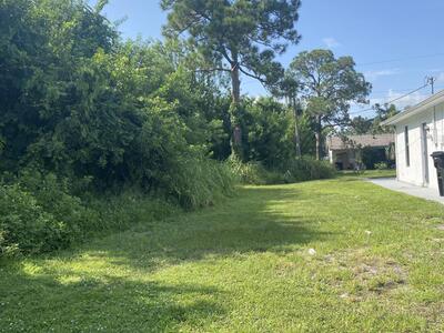 510 NW Billiar Avenue, Port Saint Lucie, FL 34983