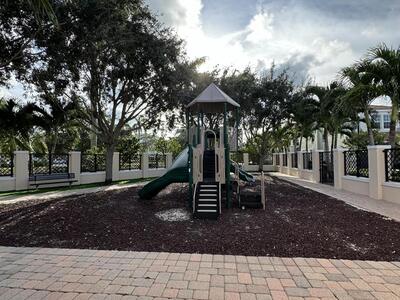 819 NW 82nd Place, Boca Raton, FL 33487