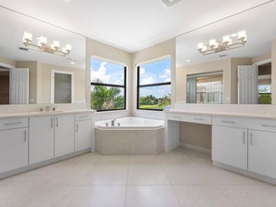 17185 Ludovica Lane, Boca Raton, FL 33496