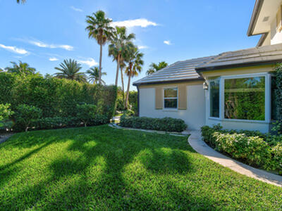 229 Colony Road, Jupiter Inlet Colony, FL 33469