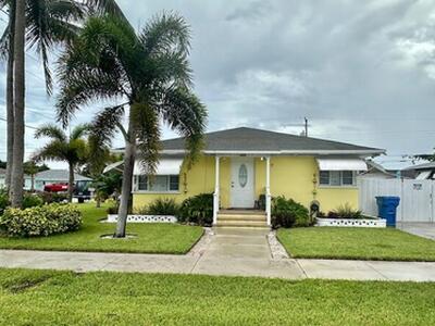 402 W Ocean Avenue, Lantana, FL 33462