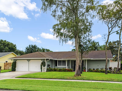 874 Blueberry Drive, Wellington, FL 33414