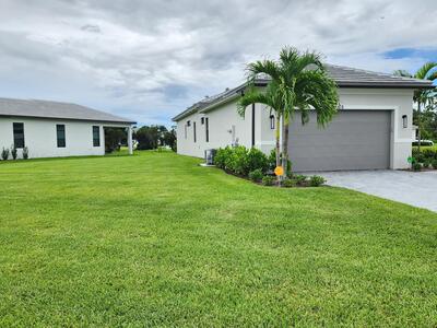 115 SE Strada Cervaro, Port Saint Lucie, FL 34952