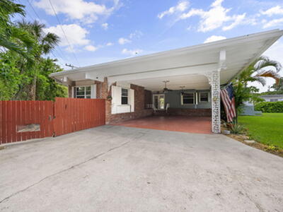 4213 W Terrace Drive, West Palm Beach, FL 33407