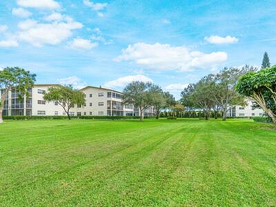 111 Mansfield, Boca Raton, FL 33434