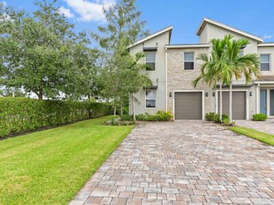 8889 Via Mar Rosso, Lake Worth, FL 33467