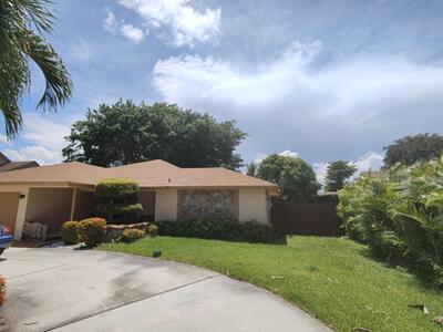 616 White Water Drive, West Palm Beach, FL 33413