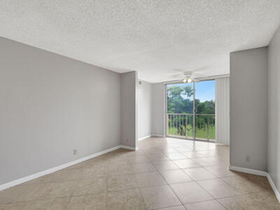 14307 Bedford Drive, Delray Beach, FL 33446