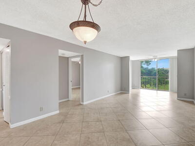 14307 Bedford Drive, Delray Beach, FL 33446