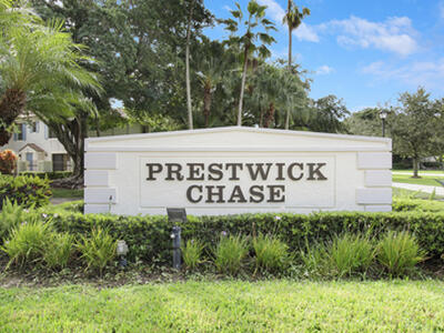 377 Prestwick Lane, Palm Beach Gardens, FL 33418