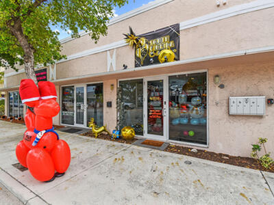 2730 S Dixie Highway, West Palm Beach, FL 33405