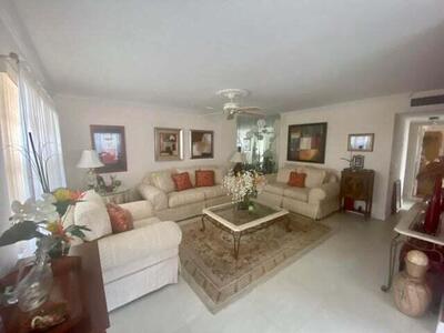 810 Burgundy Q, Delray Beach, FL 33484